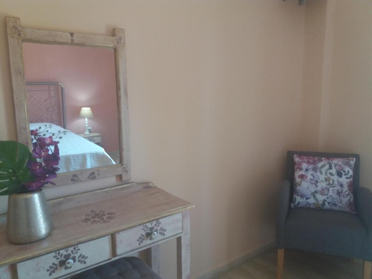 Alexandra Spingou Apartments Дассия Экстерьер фото
